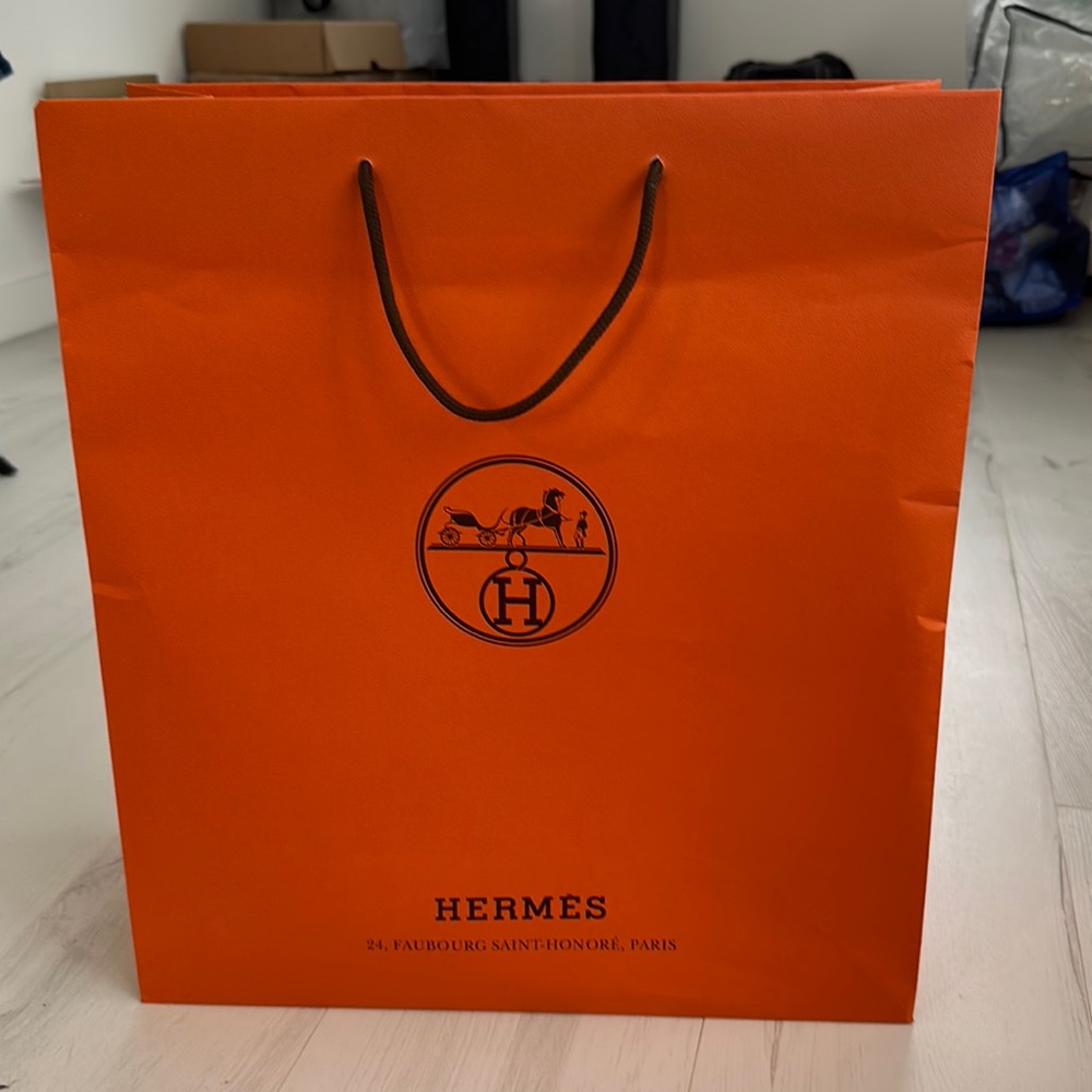 Hermes bag 18.5 x 16.5 x 6.5